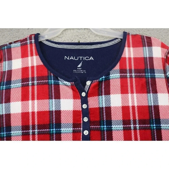 Nautica Women's Soft Flannel/Velour Pajama Set-Size Small - Picture 4 of 13
